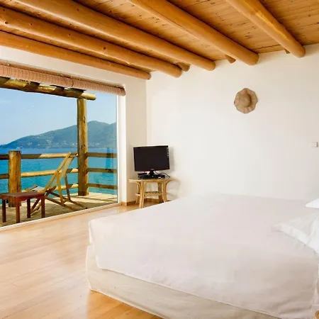 Hotel Gloria Maris And