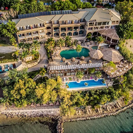 Hotel Gloria Maris And 4*