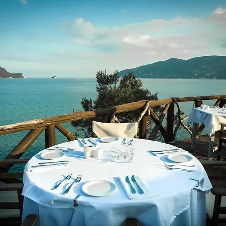 Gloria Maris And Hotel 4*