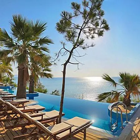 Hotel Gloria Maris And 4*