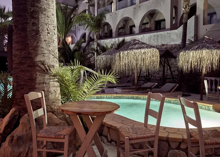 Gloria Maris And Hotel 4*