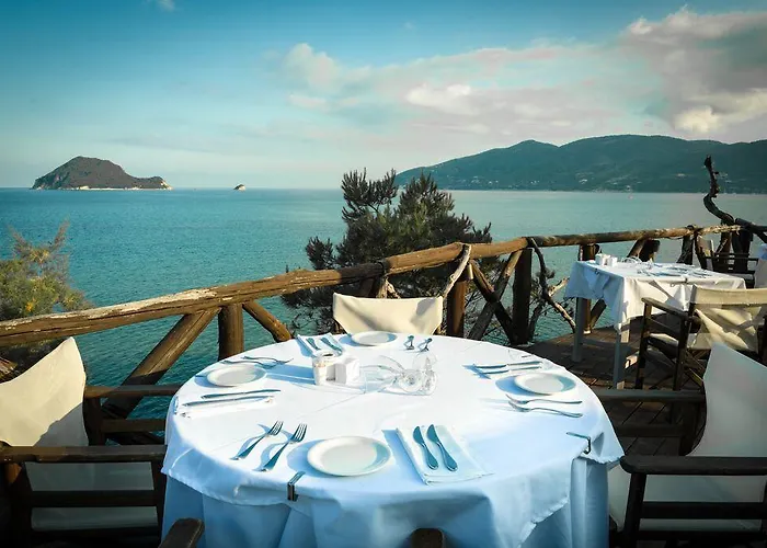 Gloria Maris And Hotel 4*