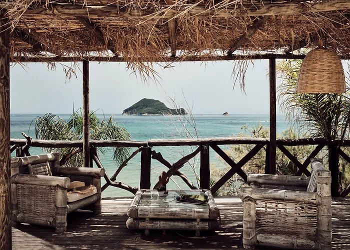 Gloria Maris And Szálloda Laganász