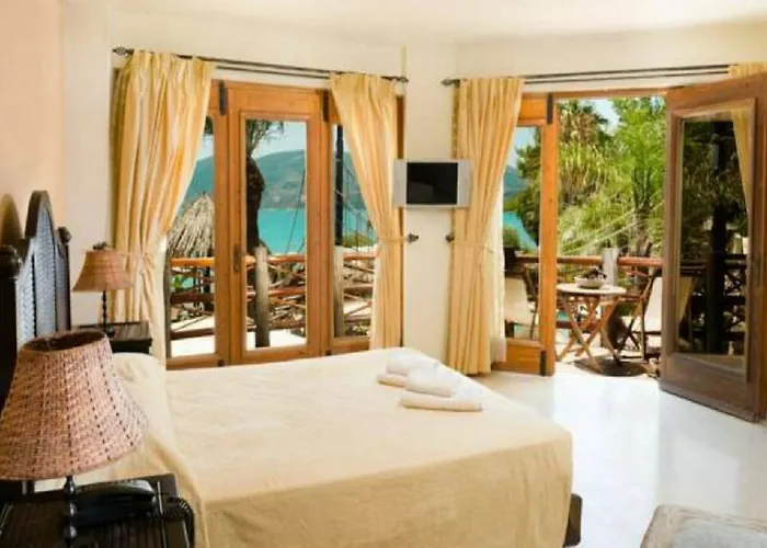 Gloria Maris And 4* Laganász