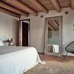 Gloria Maris And 4* Laganász